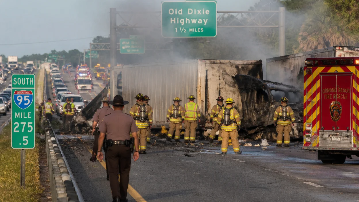 Fatal I-95 crash Ormond Beach 2026 involving semi-truck