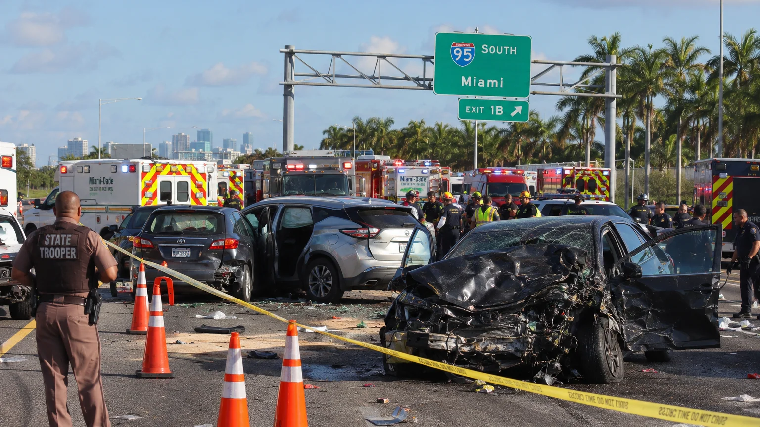Fatal I-95 crash Miami 2026 scene - highway closure and emergency response