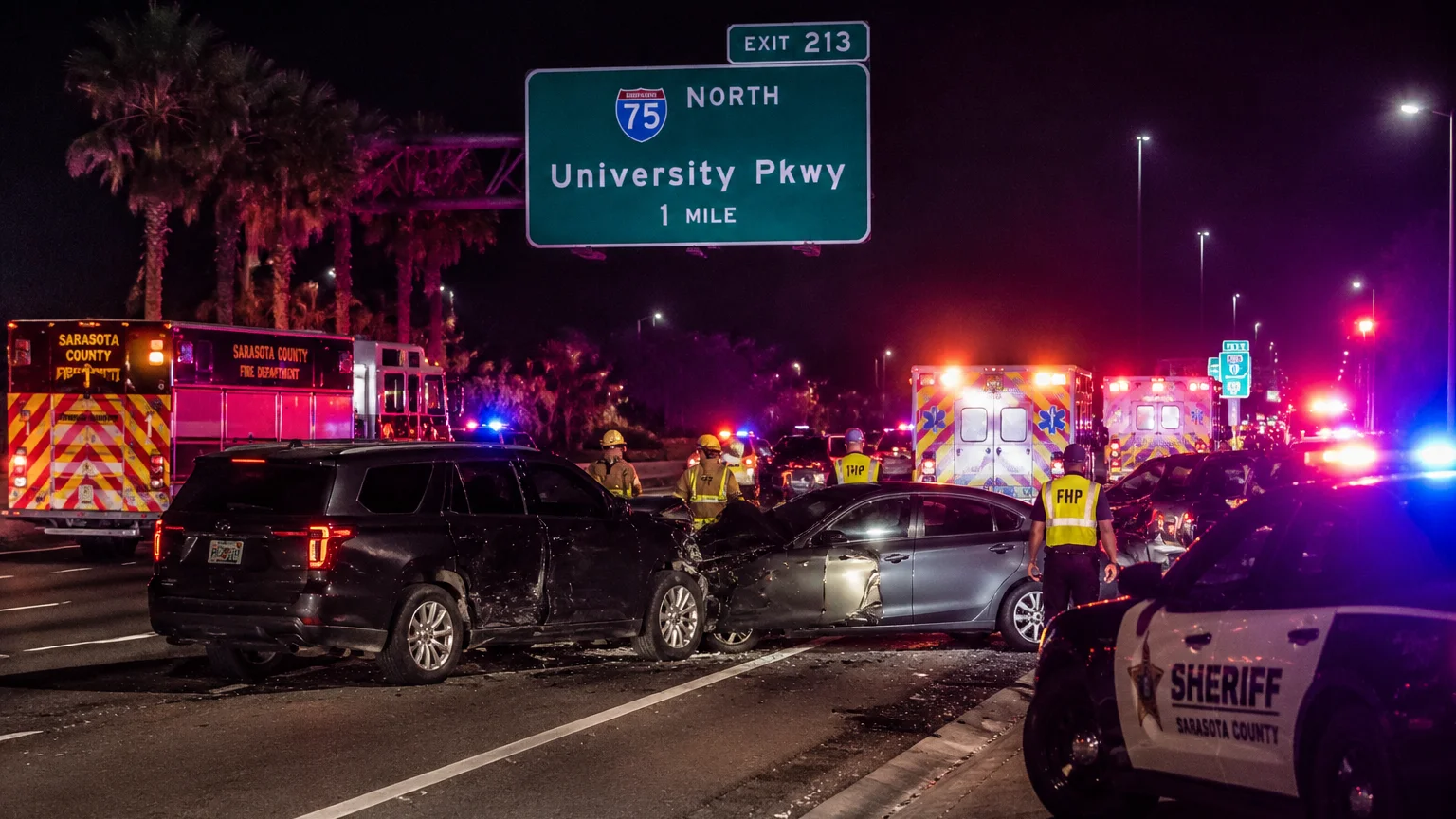 Fatal I-75 crash Sarasota 2026 scene